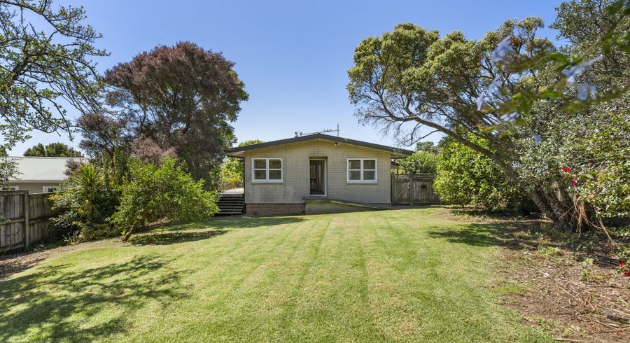  at 73 Andrew Road, Howick, Manukau City, Auckland