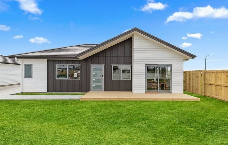  at 1/4 Tokerau Drive, Rototuna North, Hamilton