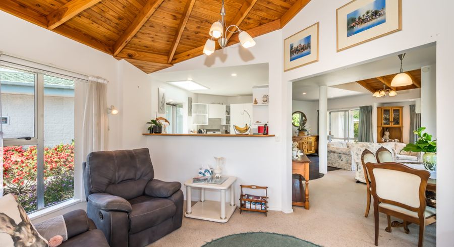  at 20 Freyberg Crescent, Waikanae Beach, Waikanae