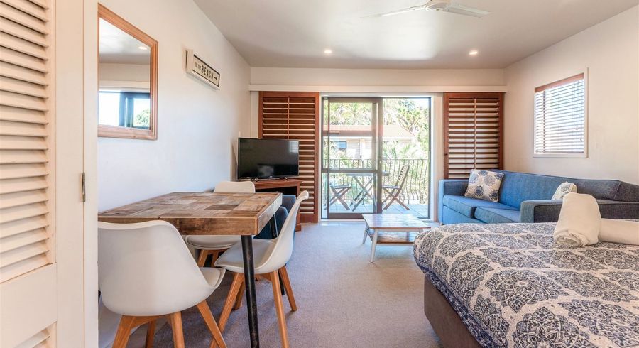  at 1E/3 Fourth Avenue, Waiheke Island, Auckland