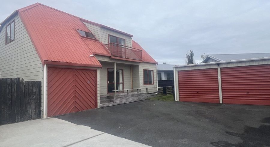  at 10B Willow Avenue, Hannahs Bay, Rotorua, Bay Of Plenty
