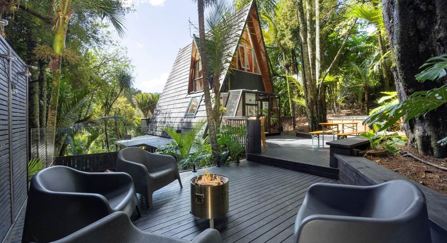  at 5 Paturoa Road, Titirangi, Waitakere City, Auckland