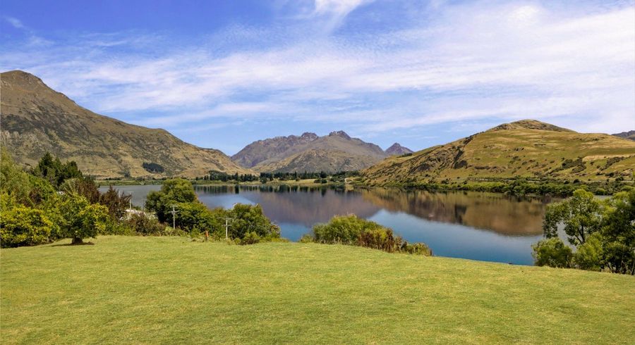  at 18 Wilding Road, Lake Hayes, Queenstown-Lakes, Otago