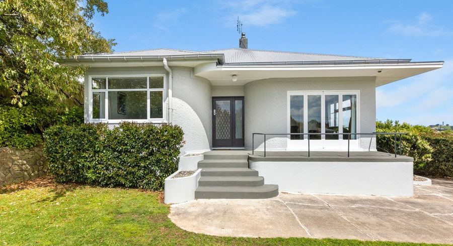  at 168 Seaview Road, Westown, New Plymouth, Taranaki