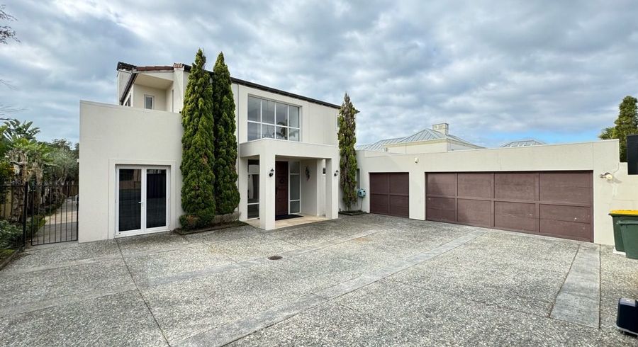  at 37 Quedley Court, Eastern Beach, Manukau City, Auckland