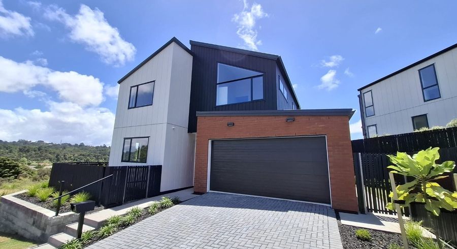  at 3 Te Ara Tu Para, Albany, North Shore City, Auckland