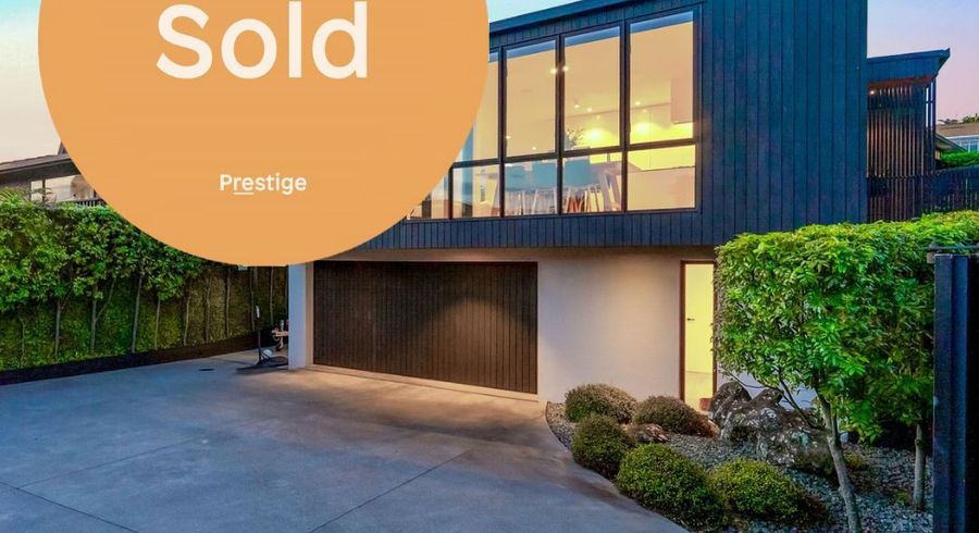  at 4 Gulf View Road, Murrays Bay, Auckland