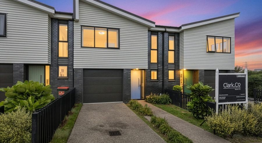  at 28 Holystone Road, Whitby, Porirua, Wellington