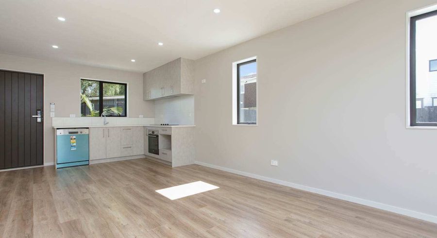  at 3/30 West Coast Road, Glen Eden, Waitakere City, Auckland
