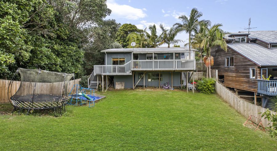  at 22B Hutchinsons Road, Bucklands Beach, Auckland