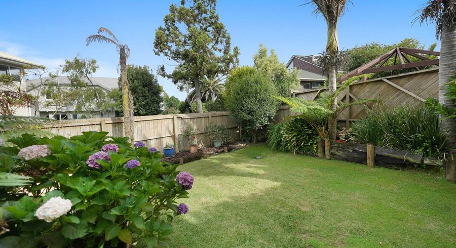  at 3 Sailfish Drive, West Harbour, Waitakere City, Auckland