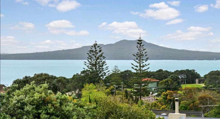  at 134 Beach Road, Castor Bay, Auckland