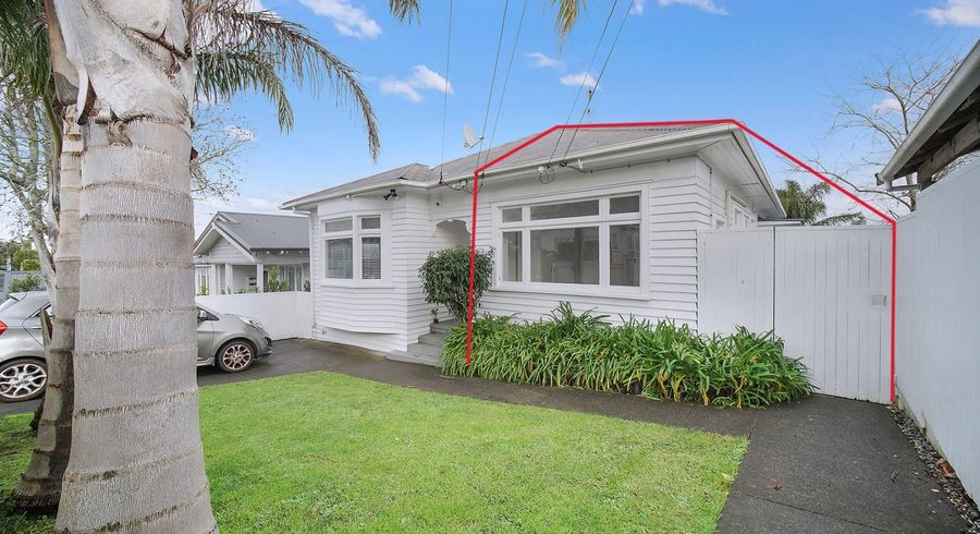  at 2/11 Farrar Street , Grey Lynn, Auckland City, Auckland