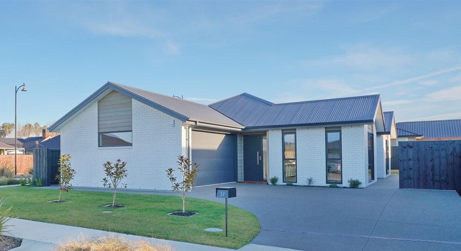  at 37 Papatahora Drive, Lincoln, Lincoln