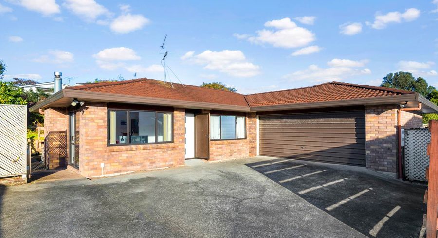  at 2/22 Duke Street, Papakura, Auckland