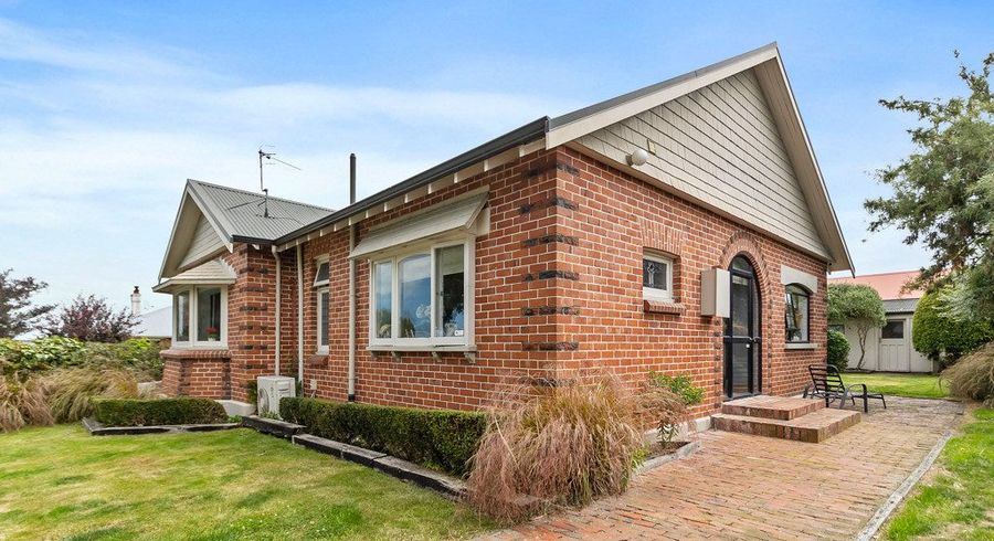  at 19 Hill View Crescent, Highfield, Timaru