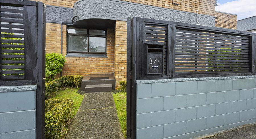  at 4B Momona Road, Greenlane, Auckland City, Auckland