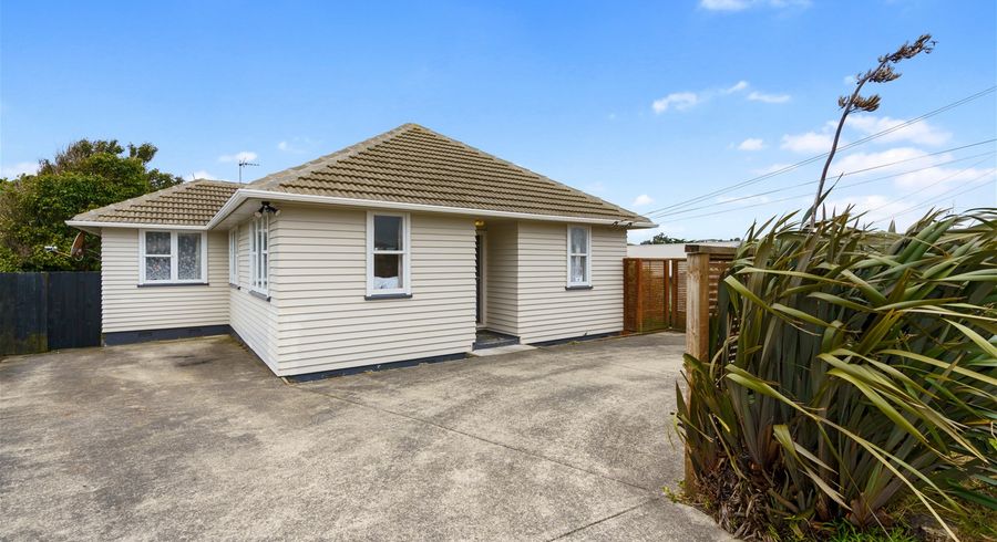  at 22 Paenui Street, Titahi Bay, Porirua