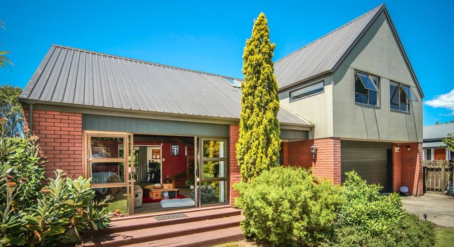  at 79 Queen Street, Westport, Westport