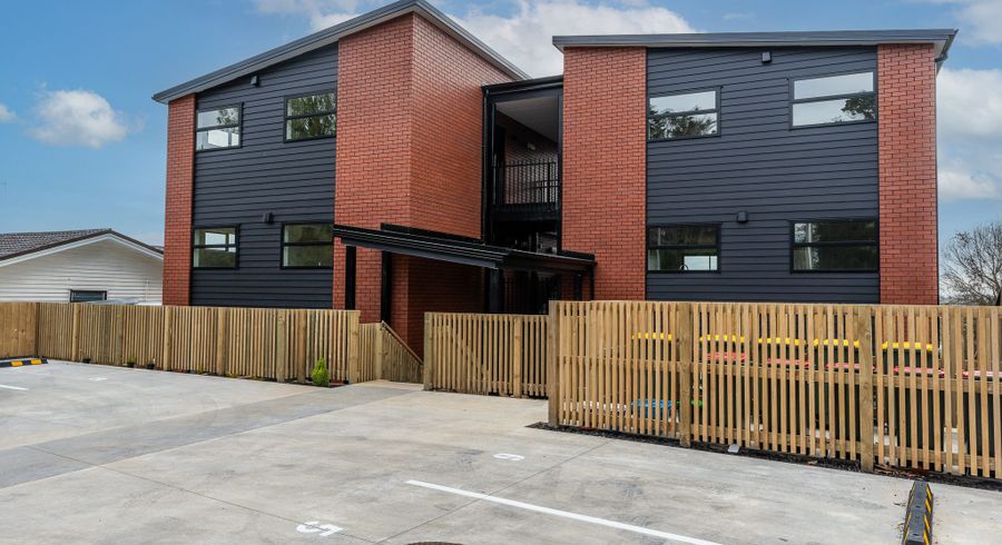  at 4/12 Ruakiwi Road, Hamilton Lake, Hamilton, Waikato