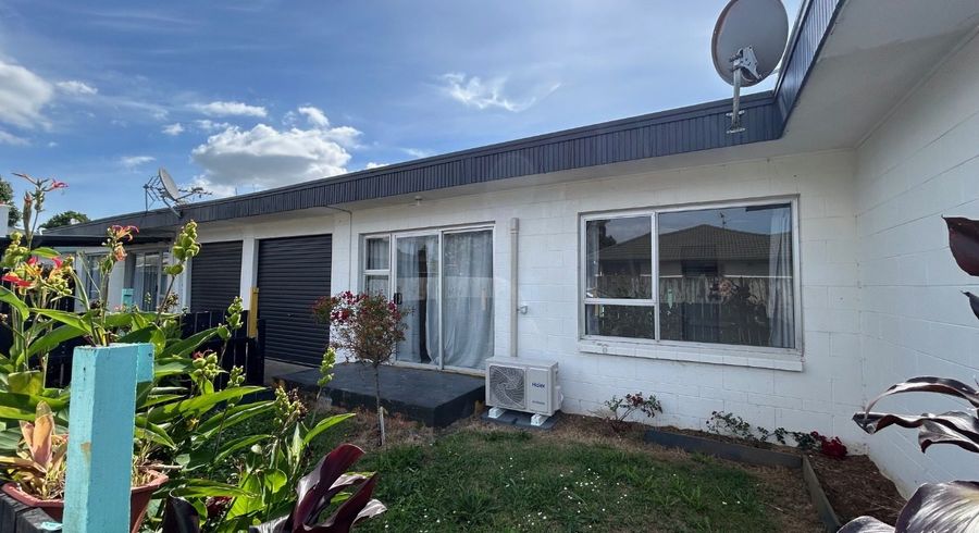  at 5/9 Vine Street, Mangere East, Manukau City, Auckland