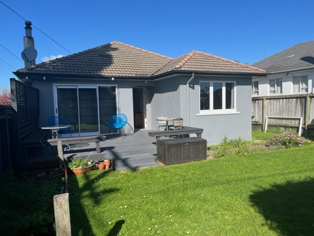  at 16 Watling Street, Gate Pa, Tauranga, Bay Of Plenty