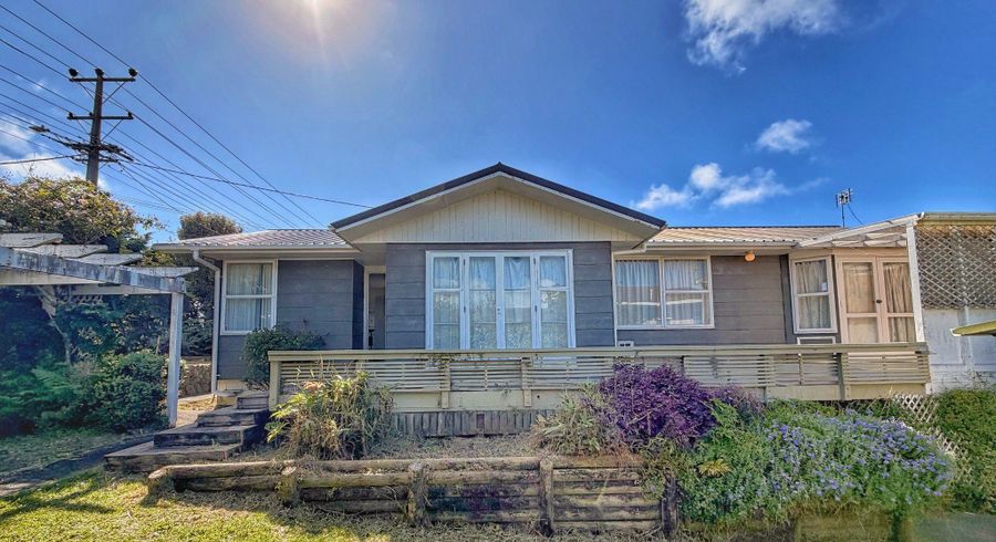  at 145 Chivalry Road, Glenfield, North Shore City, Auckland