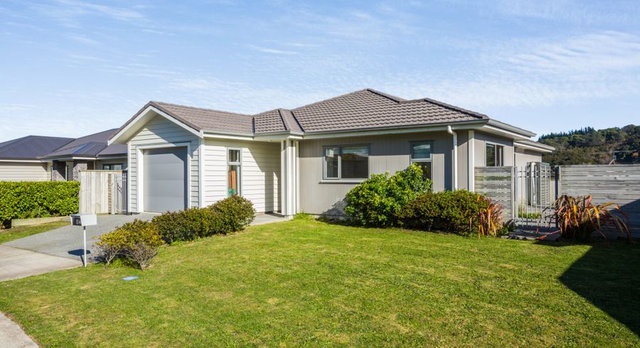  at 11 Henrietta Maxwell Grove, Wainuiomata, Lower Hutt, Wellington