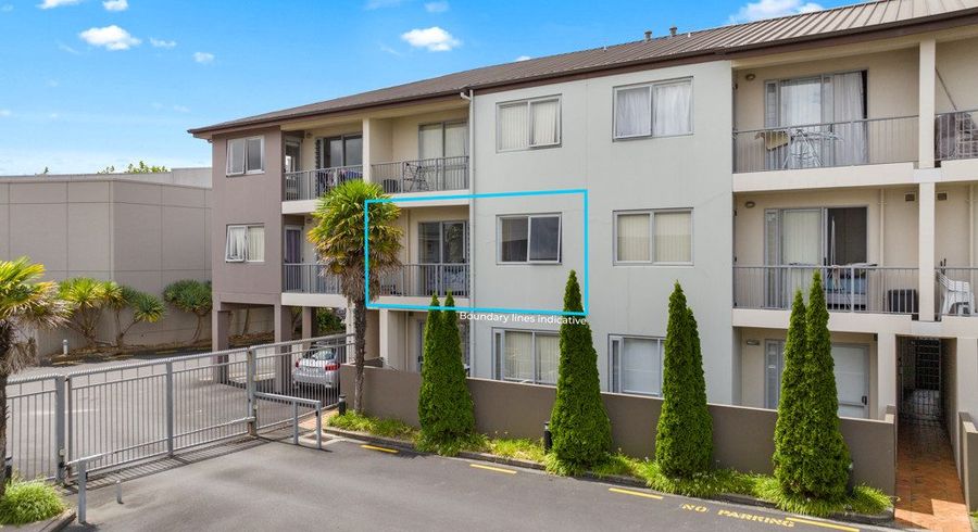  at 98B Michael Jones Drive, Flat Bush, Auckland