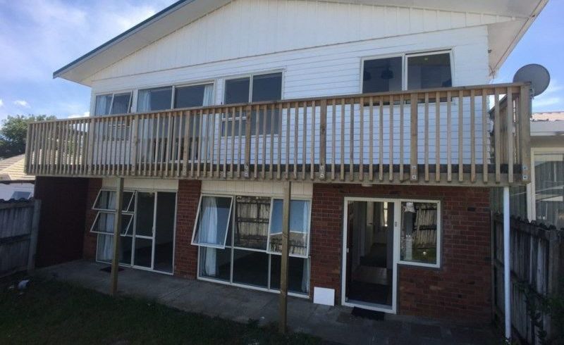  at 3/270 Wairau Road, Glenfield, North Shore City, Auckland