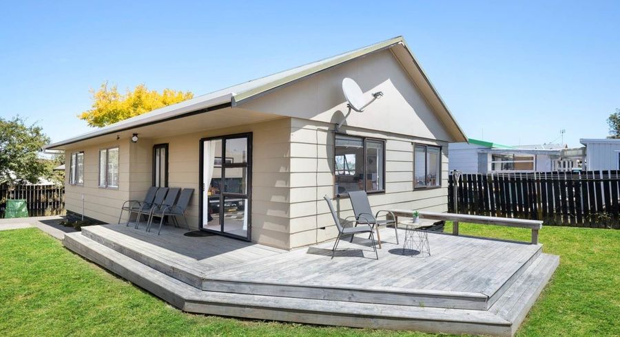  at 2/141 Finlayson Avenue, Clendon Park, Manukau City, Auckland