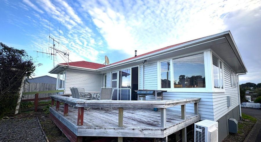  at 1 Thomson Avenue, Dinsdale, Hamilton, Waikato