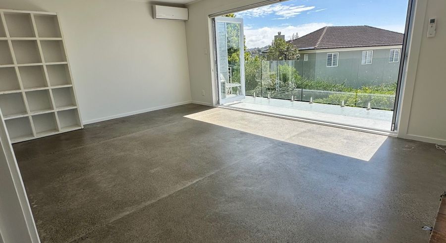  at 4/133 Shakespeare Road, Milford, North Shore City, Auckland