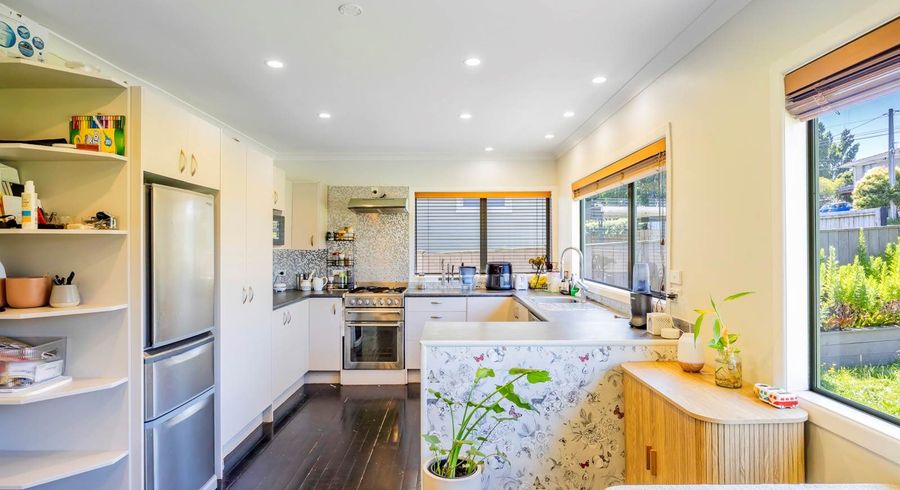  at 1/50 College Road, Northcote, North Shore City, Auckland