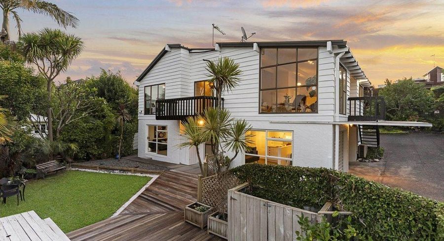 at 25 Windmill Road, Mount Eden, Auckland City, Auckland