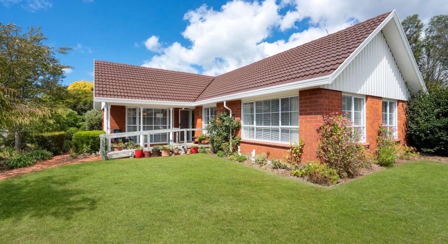  at 248 Queenspark Drive, Parklands, Christchurch