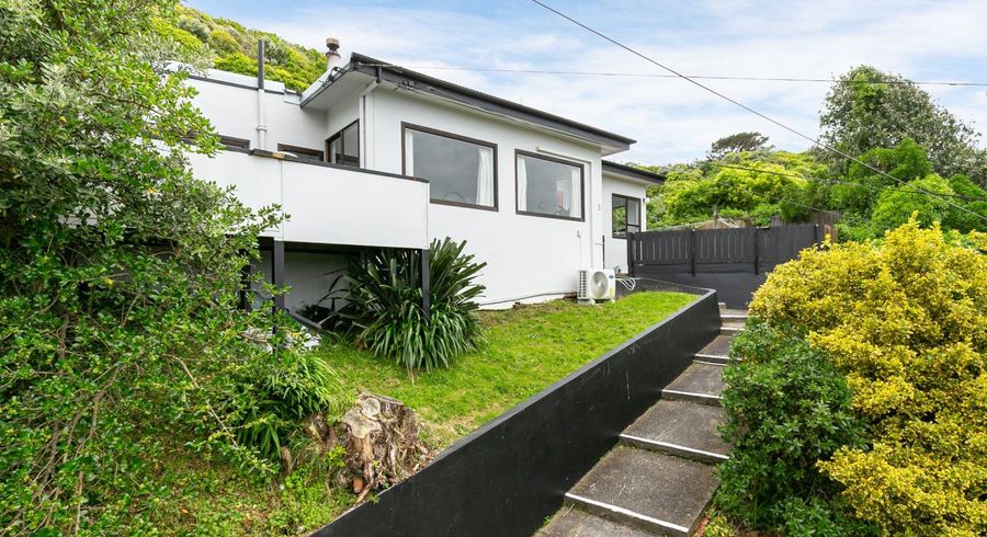  at 5 Houghton Bay Road, Houghton Bay, Wellington