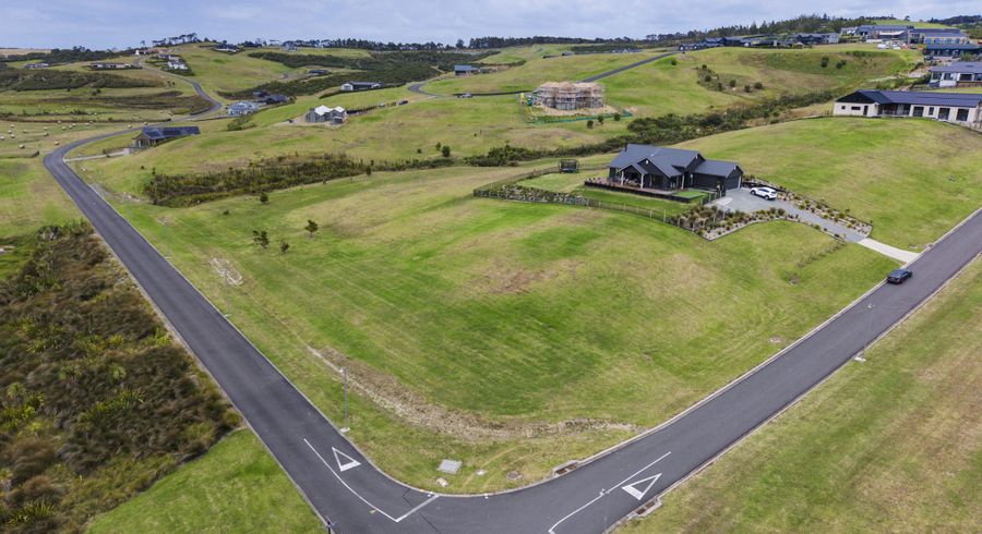 at 2 Taha Puke Road, Okura, North Shore City, Auckland