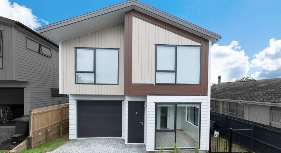  at 86D Harrington Road, Henderson, Waitakere City, Auckland