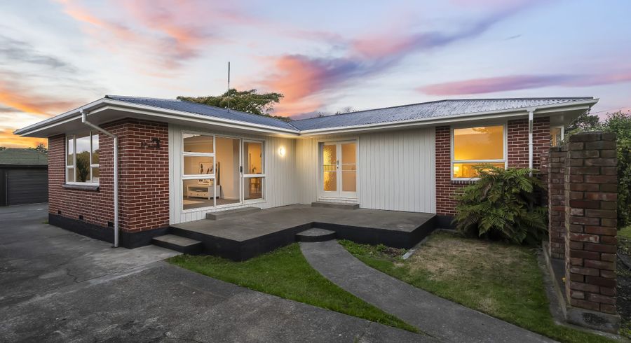  at 27 Liverton Crescent, Bishopdale, Christchurch City, Canterbury