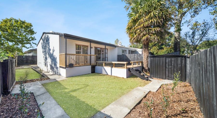  at 6/25-A Vine Street, Mangere East, Manukau City, Auckland