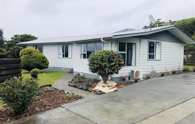  at 18 Thimble Lane, Whitby, Porirua