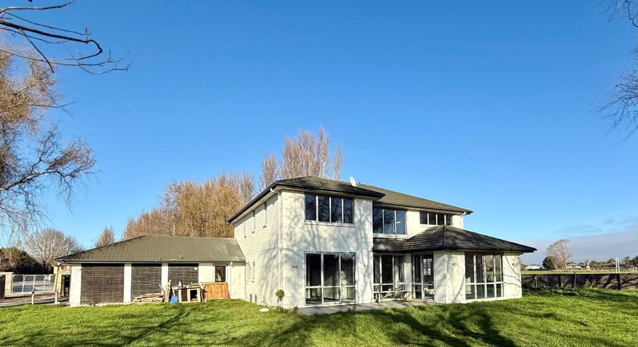  at 20 Queenswood Gardens, Mairehau, Christchurch City, Canterbury