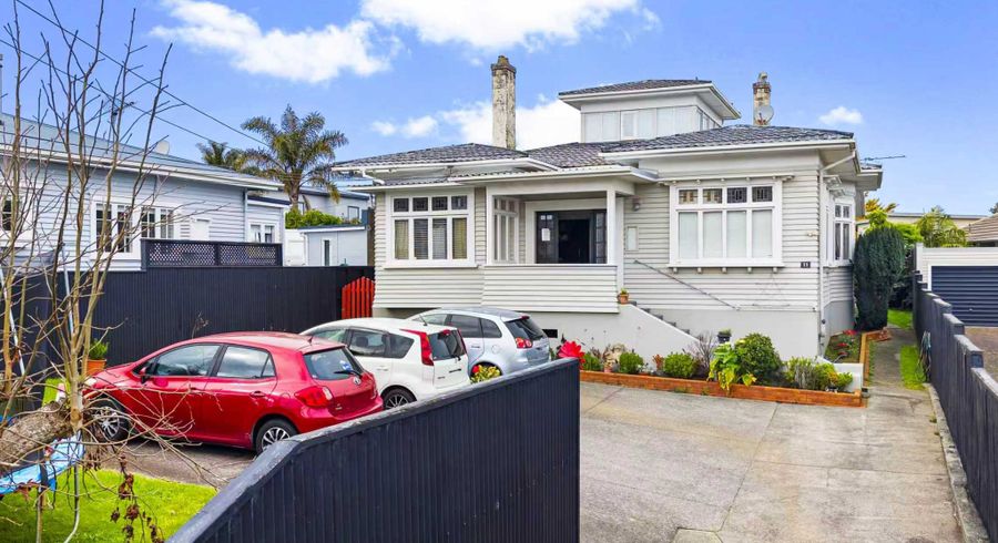  at 11 Amaru Road, One Tree Hill, Auckland