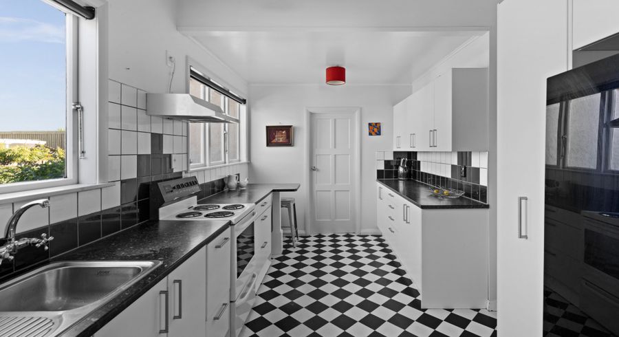  at 43 Douglas Mclean Avenue, Marewa, Napier
