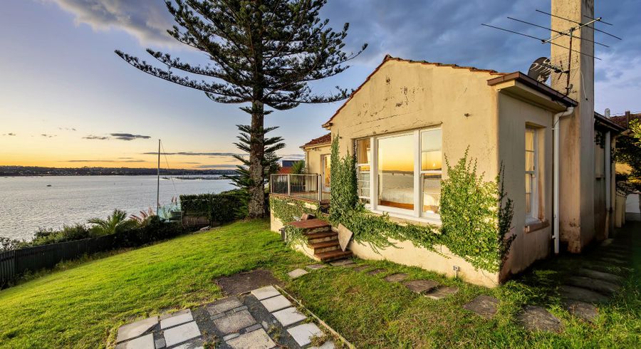  at 89 Stanley Point Road, Stanley Bay, North Shore City, Auckland