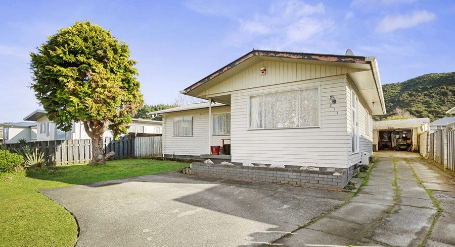  at 271 Wellington Road, Wainuiomata, Lower Hutt, Wellington