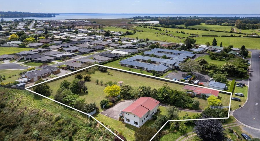  at 19 Binnie Road, Katikati
