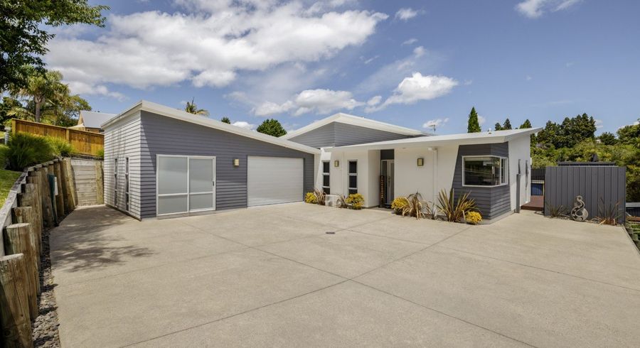  at 39 Kinloch Drive, Bethlehem, Tauranga