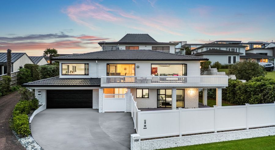  at 2/33 Parr Terrace, Castor Bay, North Shore City, Auckland